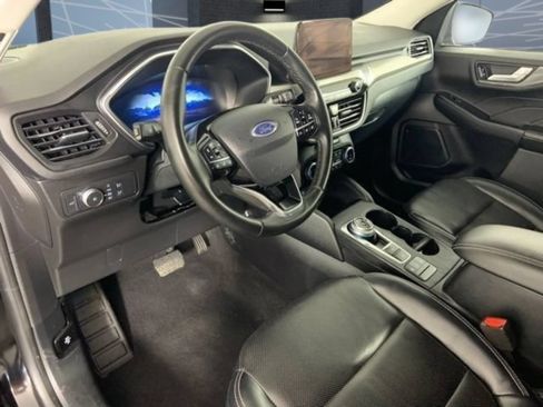 Used 2022 Ford Escape Titanium AWD/4WD image 22