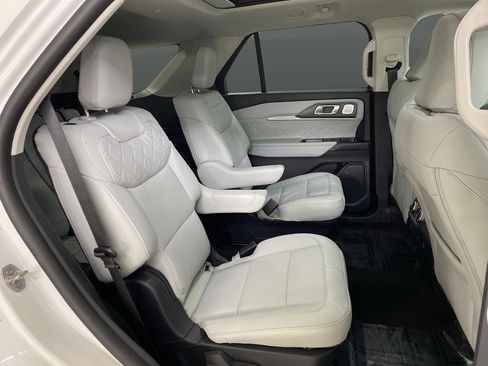 New 2026 Ford Explorer Platinum w/ LUX Leather Package image 41