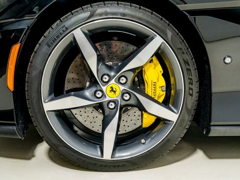 Used 2023 Ferrari Portofino M image 22