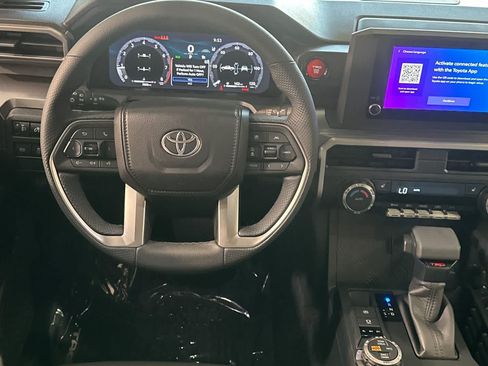 Used 2026 Toyota Tacoma TRD Off-Road AWD/4WD image 16