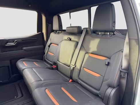 Used 2025 GMC Sierra 1500 AT4 w/ AT4 Premium Package image 13