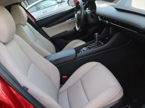 Used 2025 MAZDA MAZDA3 s FWD image 25