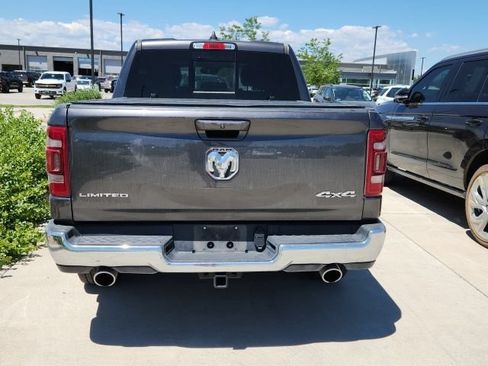 Used 2024 RAM 1500 Limited AWD/4WD image 2