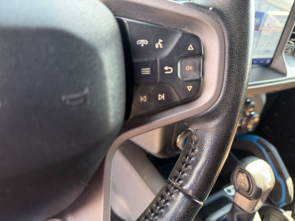 Used 2022 Ford Bronco Outer Banks w/ Sasquatch Package AWD/4WD image 15