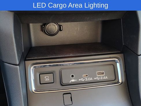 Certified 2025 Subaru Ascent Bronze Edition w/ Popular Package #2 image 32