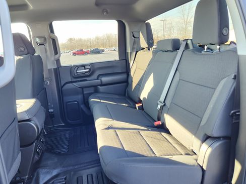 New 2026 GMC Sierra 2500 Pro image 8