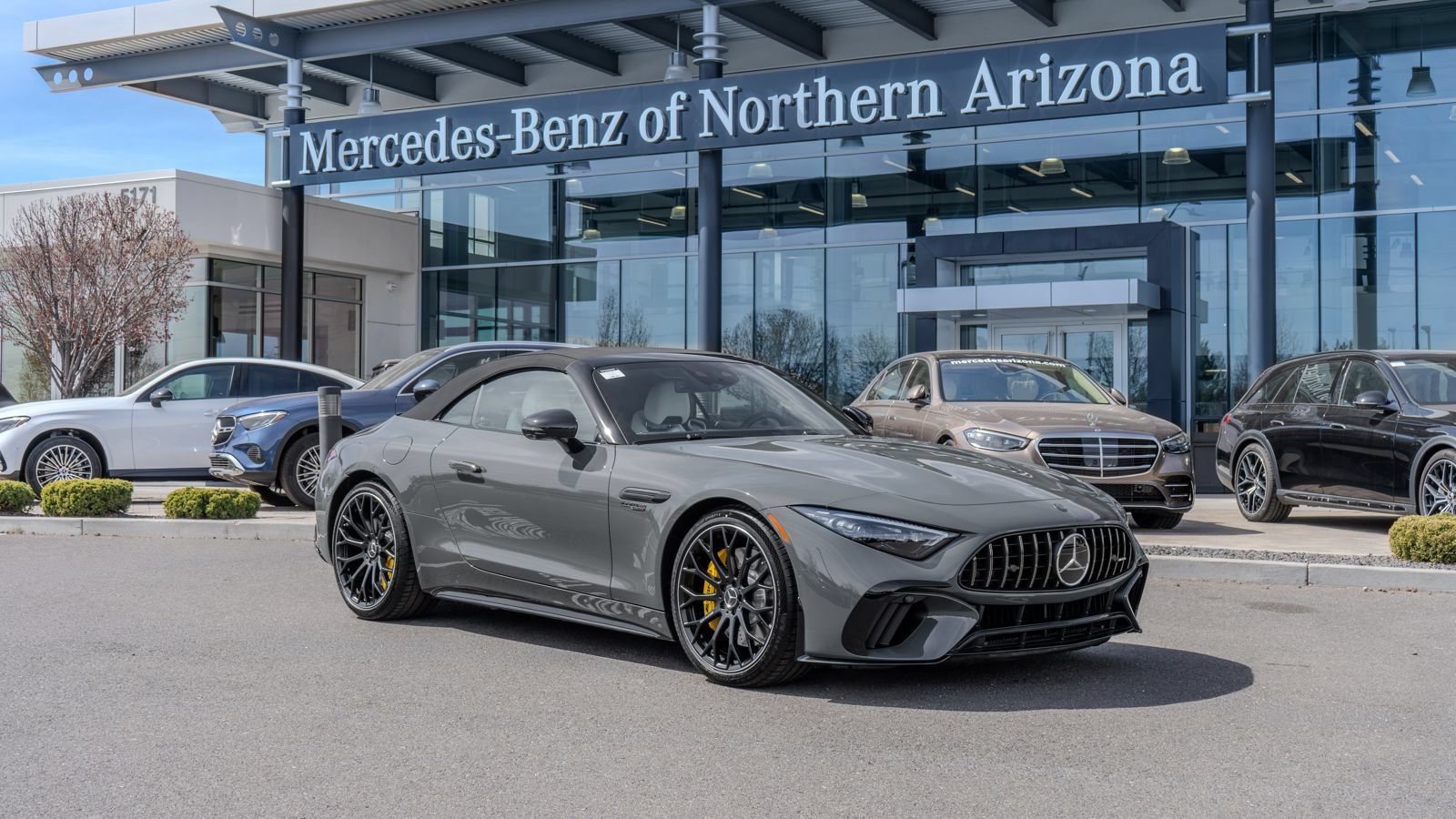 Used 2026 Mercedes-Benz SL 63 AMG 4MATIC image 1