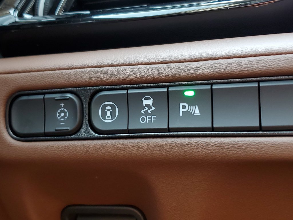 Used 2026 Acura MDX w/ Technology Package FWD image 31