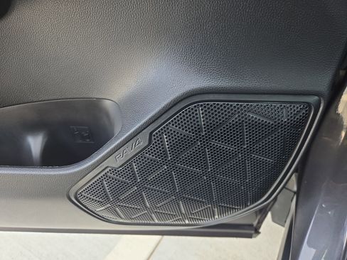 Used 2024 Toyota RAV4 XLE image 15