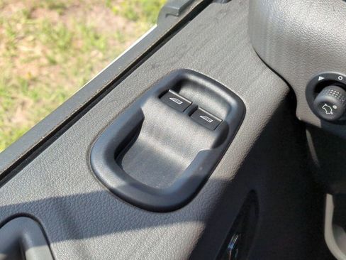 New 2026 Ford Transit 250 148 Medium Roof image 21