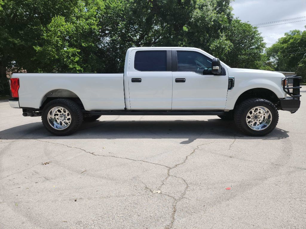 Used 2022 Ford F350 XL w/ Power Equipment Group AWD/4WD image 10