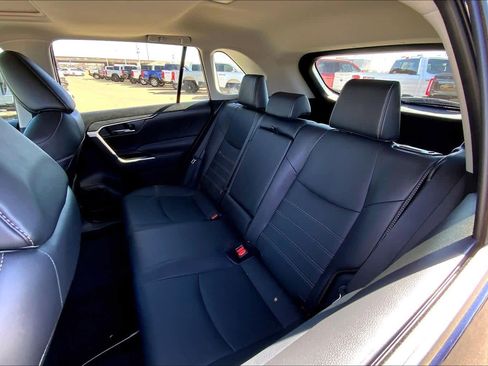 Used 2024 Toyota RAV4 XLE Premium image 20