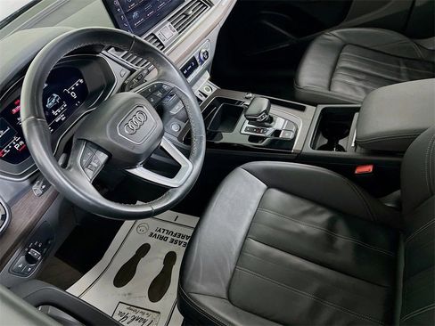 Used 2021 Audi Q5 2.0T Premium Plus w/ Premium Plus Package image 23