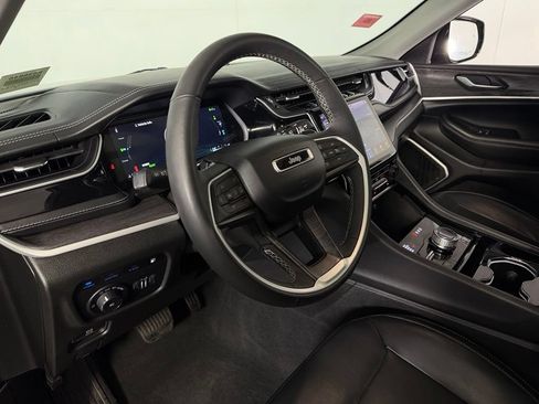 Used 2022 Jeep Grand Cherokee Limited 4xe AWD/4WD image 23