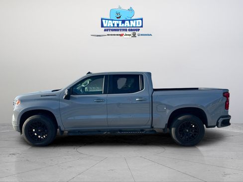 Used 2024 Chevrolet Silverado 1500 RST w/ Protection Package RWD image 2