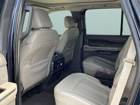 Used 2021 Ford Expedition Limited AWD/4WD image 10