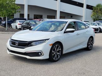 Used 2019 Honda Civic Touring video 3