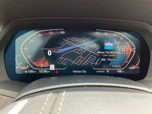 Used 2022 BMW X5 xDrive40i w/ Premium Package image 14