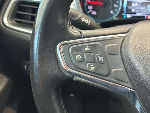 Used 2018 Chevrolet Equinox LT w/ Sun & Infotainment Package FWD image 18