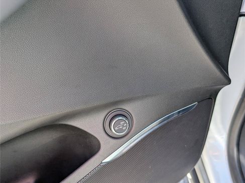 Used 2023 Buick Enclave Essence w/ Experience Buick Package FWD image 22