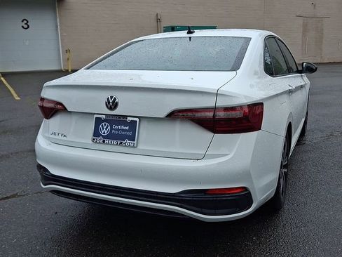 Used 2023 Volkswagen Jetta Sport FWD image 10