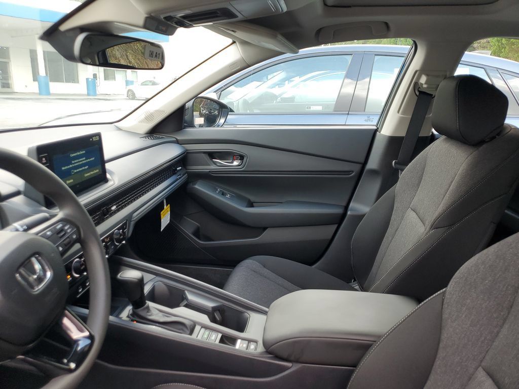 New 2026 Honda Accord SE image 15