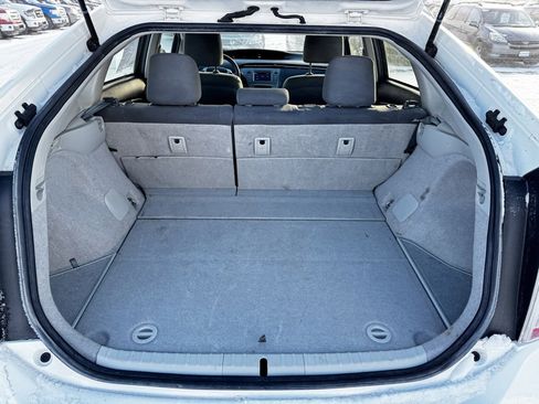 Used 2012 Toyota Prius Two image 38