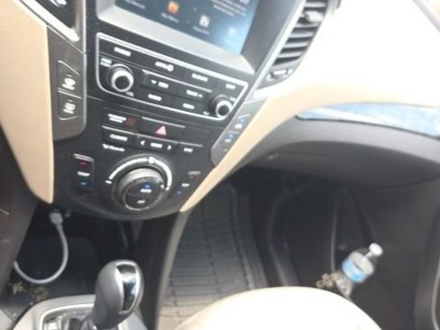 Used 2017 Hyundai Santa Fe Sport AWD/4WD image 7