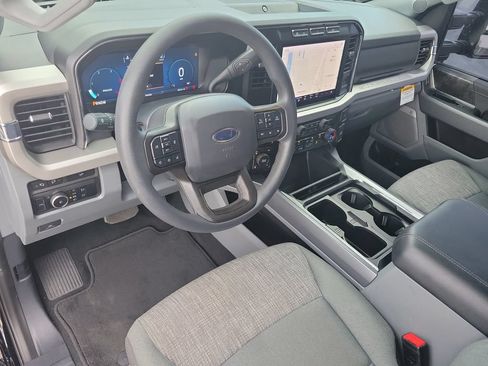 Used 2024 Ford F350 XLT w/ XLT Premium Package AWD/4WD image 24