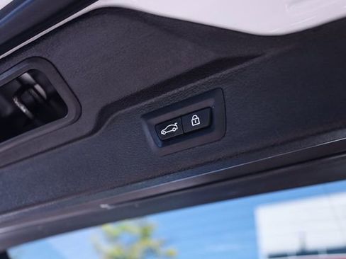 Used 2018 BMW X5 xDrive40e AWD/4WD image 64