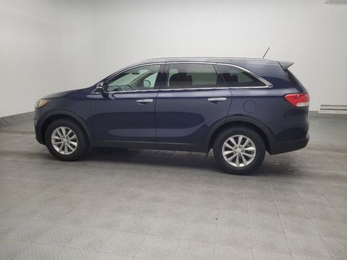 Used 2017 Kia Sorento LX FWD image 3