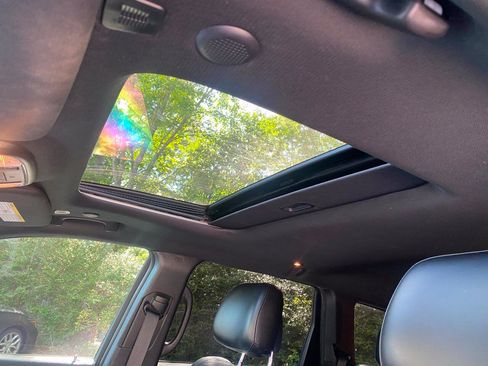 Used 2019 Jeep Grand Cherokee Altitude AWD/4WD image 39
