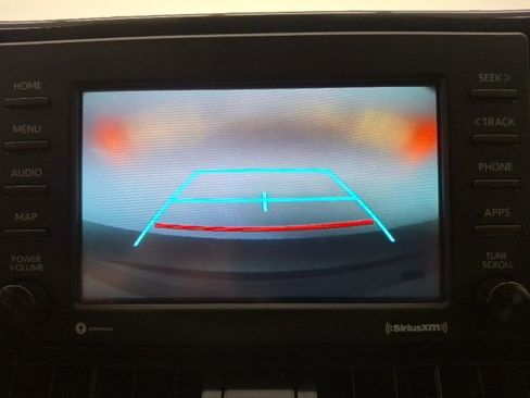 Used 2021 Toyota RAV4 XLE w/ Convenience Package image 24