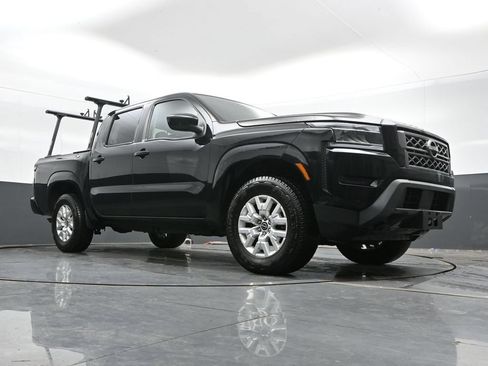 Used 2023 Nissan Frontier SV AWD/4WD image 40