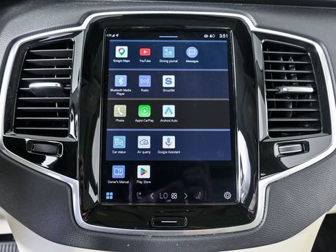 Certified 2024 Volvo XC90 B6 Plus w/ Protection Package Premier AWD/4WD image 16