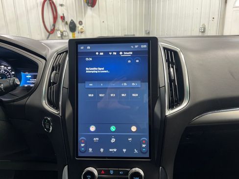 Used 2024 Ford Edge Titanium image 21