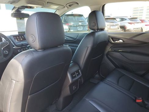 Used 2024 Chevrolet Equinox LT image 12