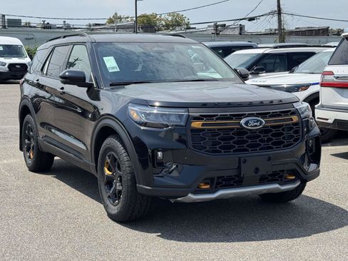 New 2026 Ford Explorer Tremor AWD/4WD image 2