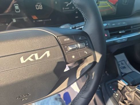 New 2026 Kia K4 EX FWD image 16