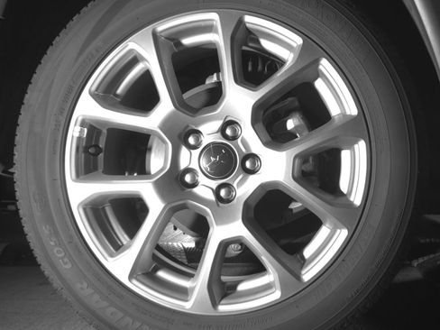 Used 2025 Jeep Compass Limited AWD/4WD image 12