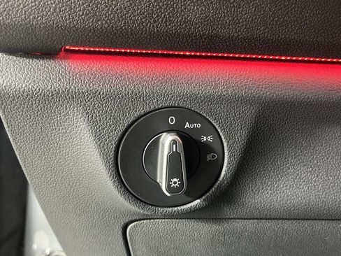 Used 2023 Volkswagen Jetta GLI Autobahn image 21