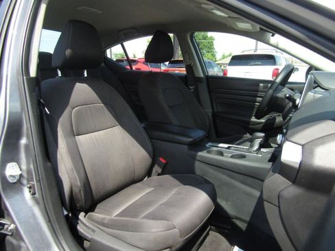 Used 2020 Nissan Altima 2.5 S FWD image 23