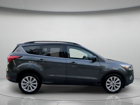 Used 2019 Ford Escape SEL FWD image 32