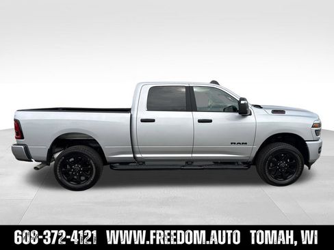 Used 2026 RAM 2500 Big Horn AWD/4WD image 6