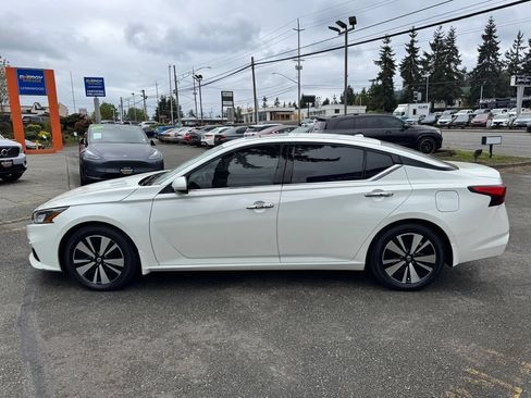 Used 2019 Nissan Altima 2.5 SV FWD image 5