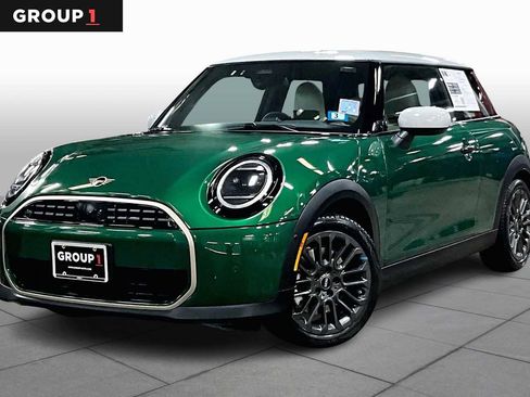 Used 2026 MINI Cooper 2-Door Hardtop image 1
