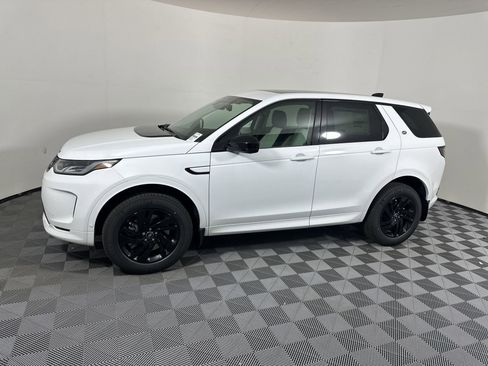 Used 2025 Land Rover Discovery Sport S AWD/4WD image 2