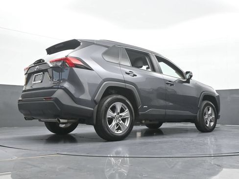 Used 2024 Toyota RAV4 XLE AWD/4WD image 54