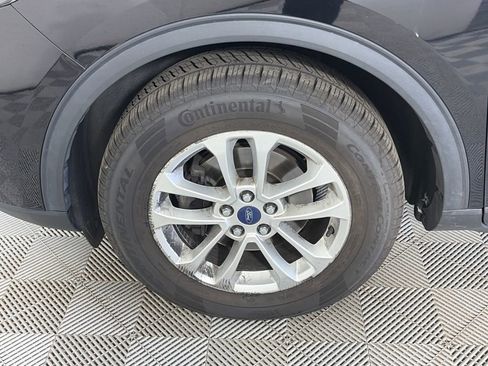 Used 2022 Ford Escape SE w/ Cold Weather Package image 8