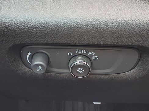 Used 2023 Chevrolet Traverse RS w/ LPO, Roadside Safety Package AWD/4WD image 14